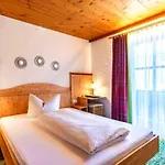Maximilian - Feines Am * Schliersee