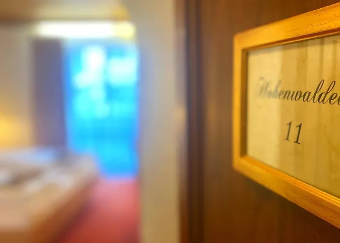 Maximilian - Feines Am Schliersee