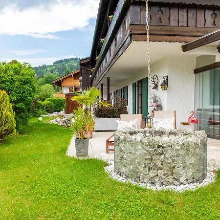 Maximilian - Feines Am * Schliersee