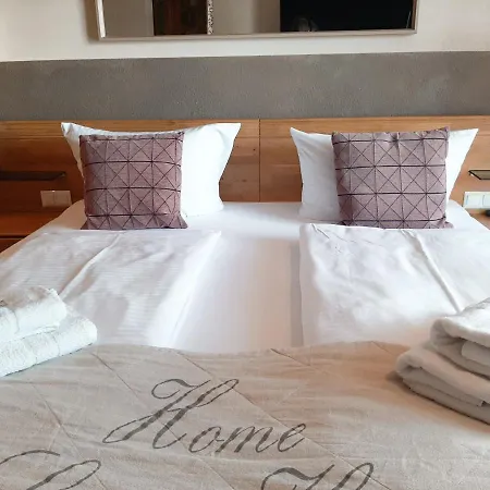 Maximilian - Feines Am Hotel
