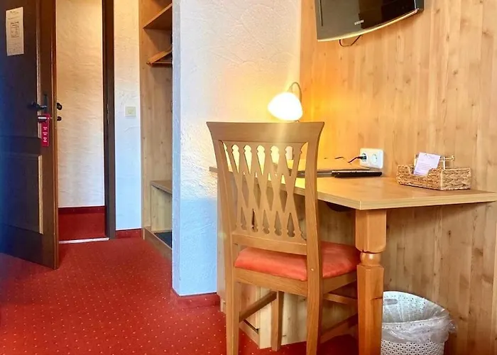 Otel Maximilian - Feines Am *