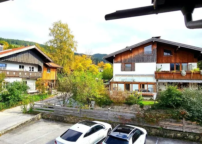 Maximilian - Feines Am Schliersee